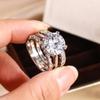Anello Elegante a Forma Piena di Zirconi per Donna Anello Lucido di Alta Qualità AAAA Regalo di Anniversario Accessori Premium
