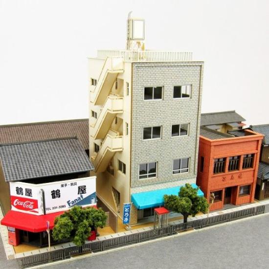 Sankei Diorama Series Edifício C Paper Craft 1/150 MP03-90
