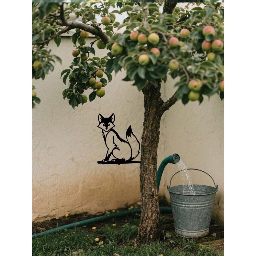 Metal Animal Silhouette Sign, Farmhouse Wall Decor Outdoor Black Iron Art, Rustic Garden Hanging for Patio Porch Fence, Weather Resistant Yard Accents