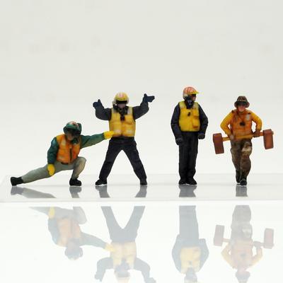 Figreal 1/72 U.S. NAVY(1)YE4a 4-Piece Pre-painted Figure Deck Worker U.S. Navy Flight Deck Crew Rainbow Gang Yellow
