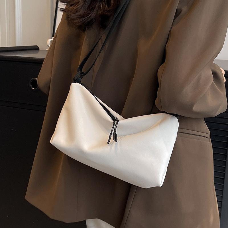 Torba o dużej pojemności damska letnia wszechstronna nowa wysokiej klasy torba na ramię listonoszka popularna tekstura torba poduszka