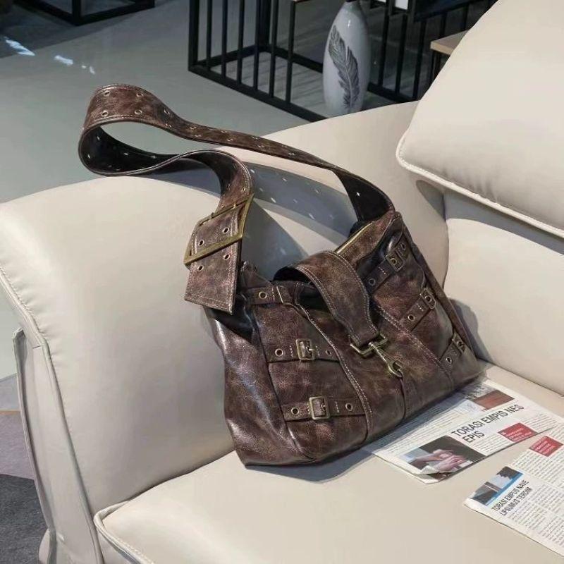 High Quality New Wide Single Shoulder Strap Portable Tote Retro Large Capacity Metal Heavy Punk Style Shoulder Bag