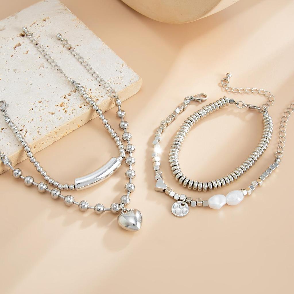 4-piece/set Fashion Imitation Pearl Metal Heart-shaped Pendant Bracelet for Women's Creative Silver Cubic Chain Jewelry