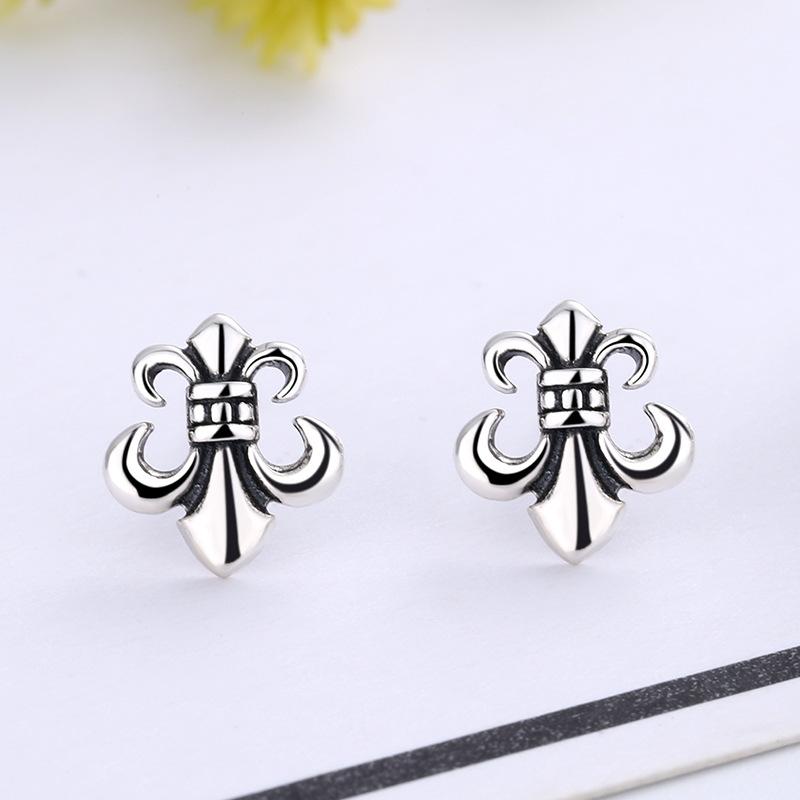 

Retro Earrings Boys Ruffian Handsome Anchor Earrings Old Creative Girls Trend High-End Jewelry 925 silver