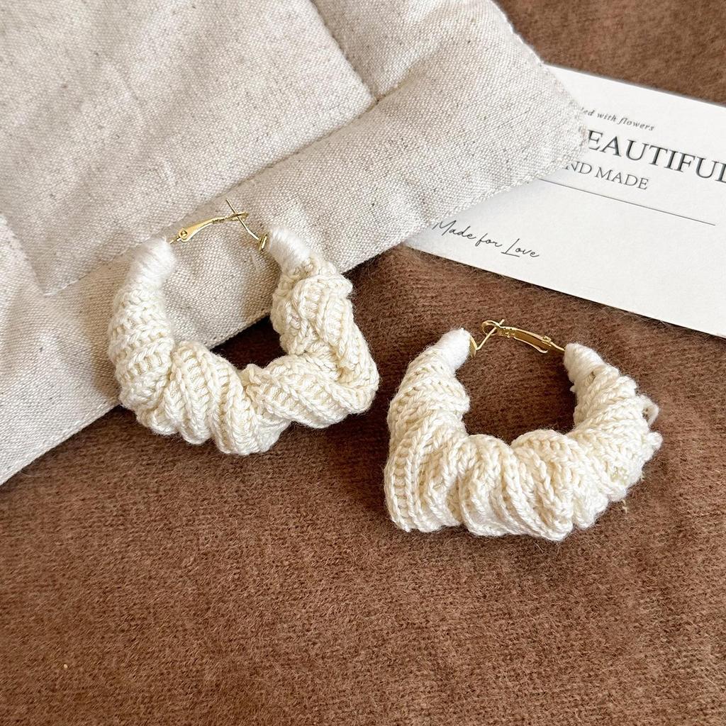 High-End Silver Needle Wool Knitted Round Hoop Earrings - Simple, Versatile, Retro Style for Women