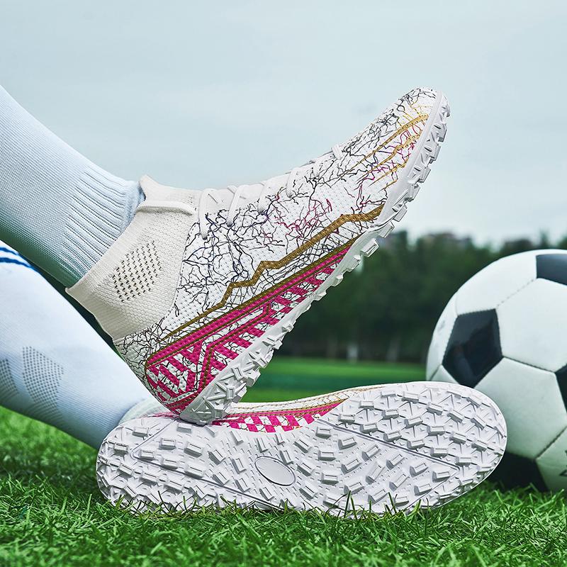 Fashion 35-47 Unisex Football Boots High-size Football Shoes Short Nail Game Training Shoes Children Football Boots