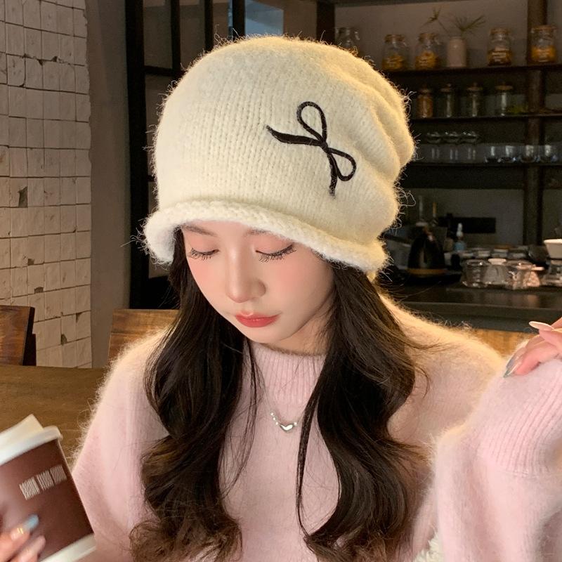 Sweet and Cute Bow Embroidered Knit Hat Autumn and Winter Versatile Warm Hat Outdoor Cold Protection Ear Protection Wool Hat