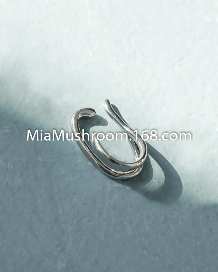 Japanese Matte Metal Line Ear Cuff - Distressed Wind Design for Women (No Piercing Needed)