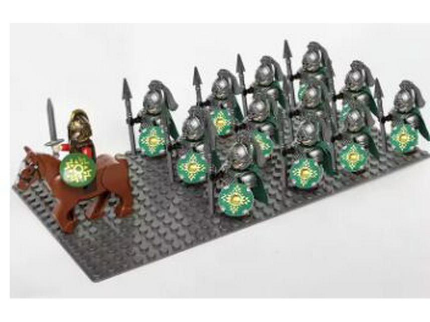 Roman Warrior Cavalry Series Minifigure Building Blocks Set (21 Pcs)