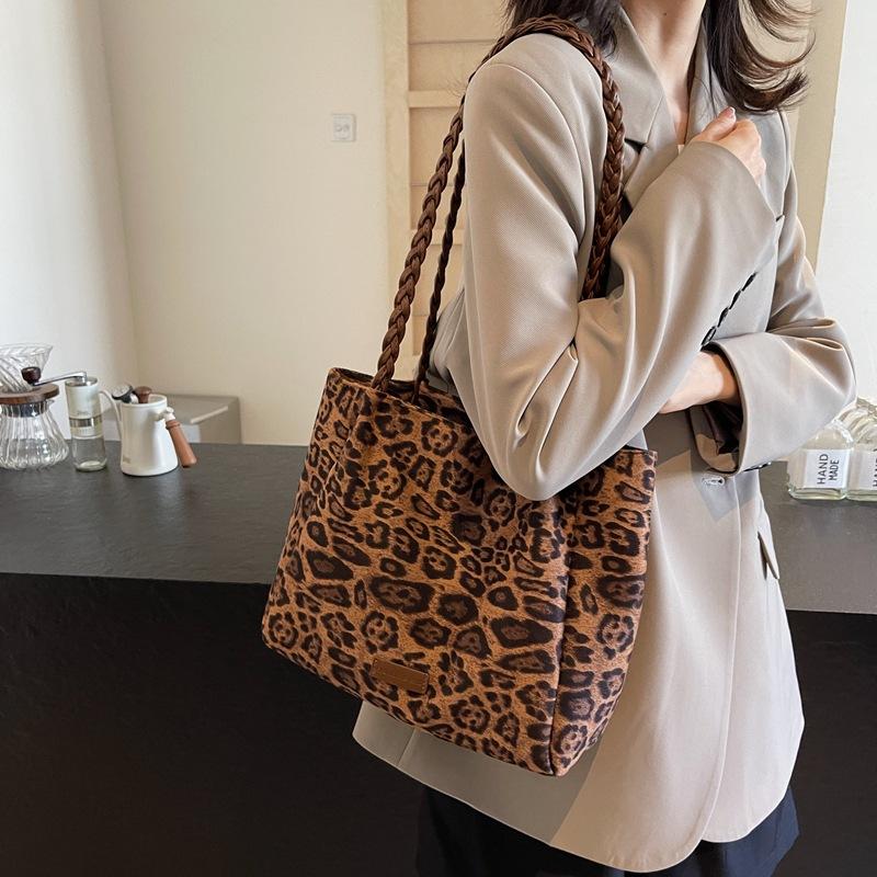 Geantă de umăr cu textură premium pentru femei, geantă de mare capacitate pentru subraț, stil retro, cu imprimeu leopard, flanel, tip messenger