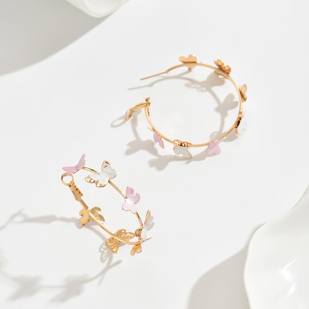 1 Pair Elegant Bohemian Butterfly Hoop Earrings for Women – Vintage Multi‑Colored Iron Crafted, Perfect for Daily Wear, Party & Holiday Gift