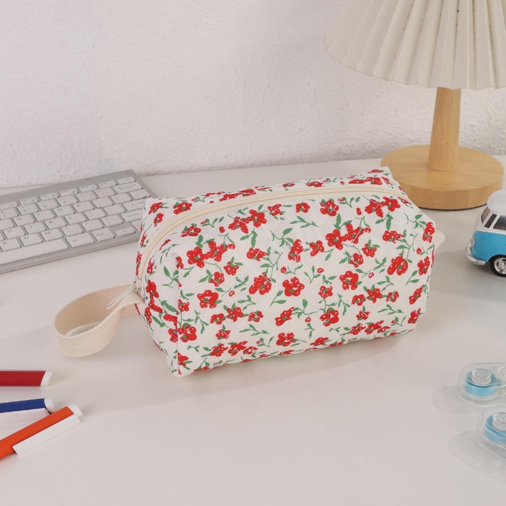 

Multifunctional Gardenia Pen Bag Handheld Portable Pencil Case Makeup Bag Home&Travel