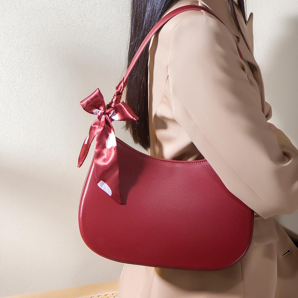 Elegant retro red commuter shoulder bag for women, 2024 new niche bridal bag, large-capacity underarm bag
