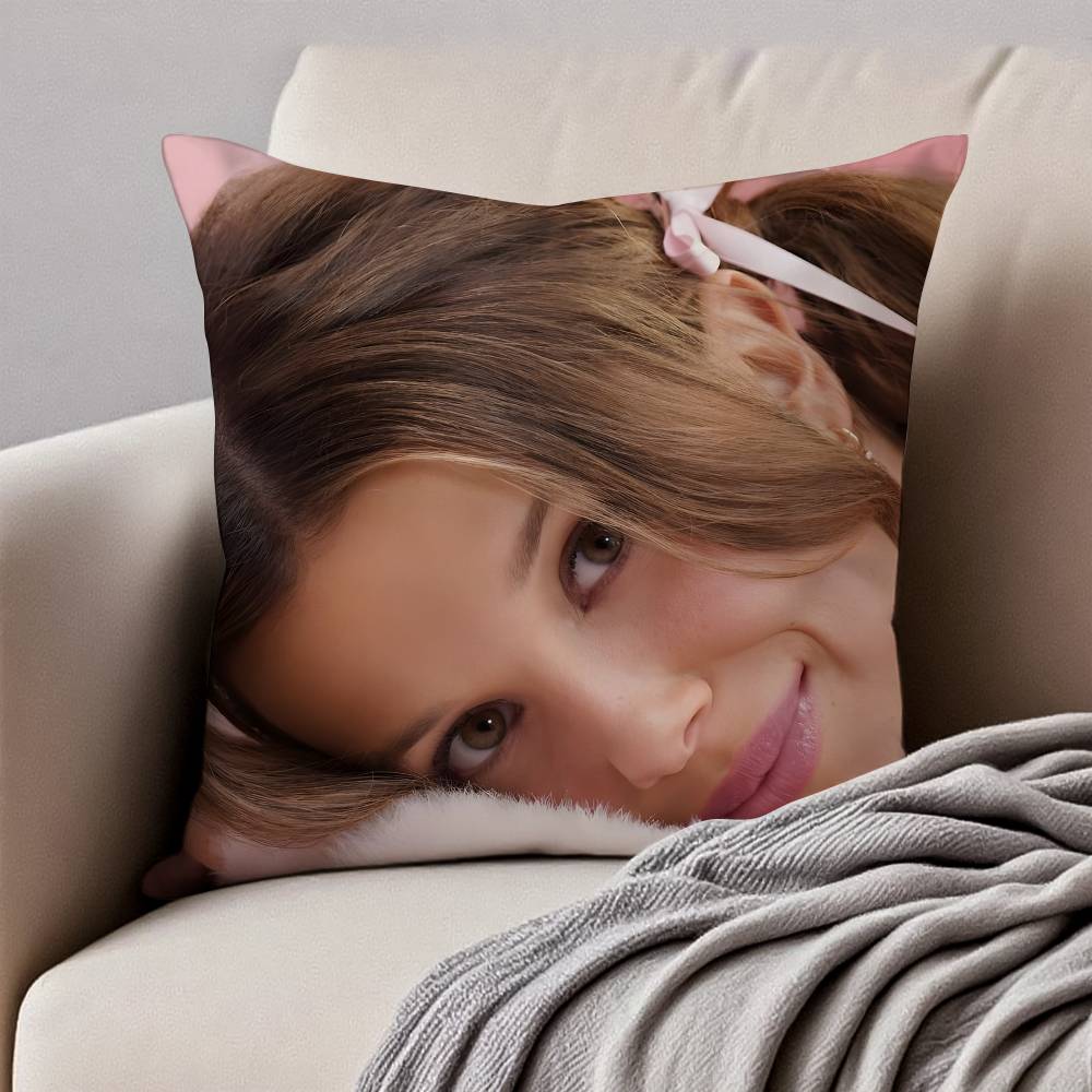 Актриса М-Милли Б-Бобби Б-Браун Наволочка Наволочка против пылевых клещей Невидимая молния Шелковистый плюш Диван 12x12Inch