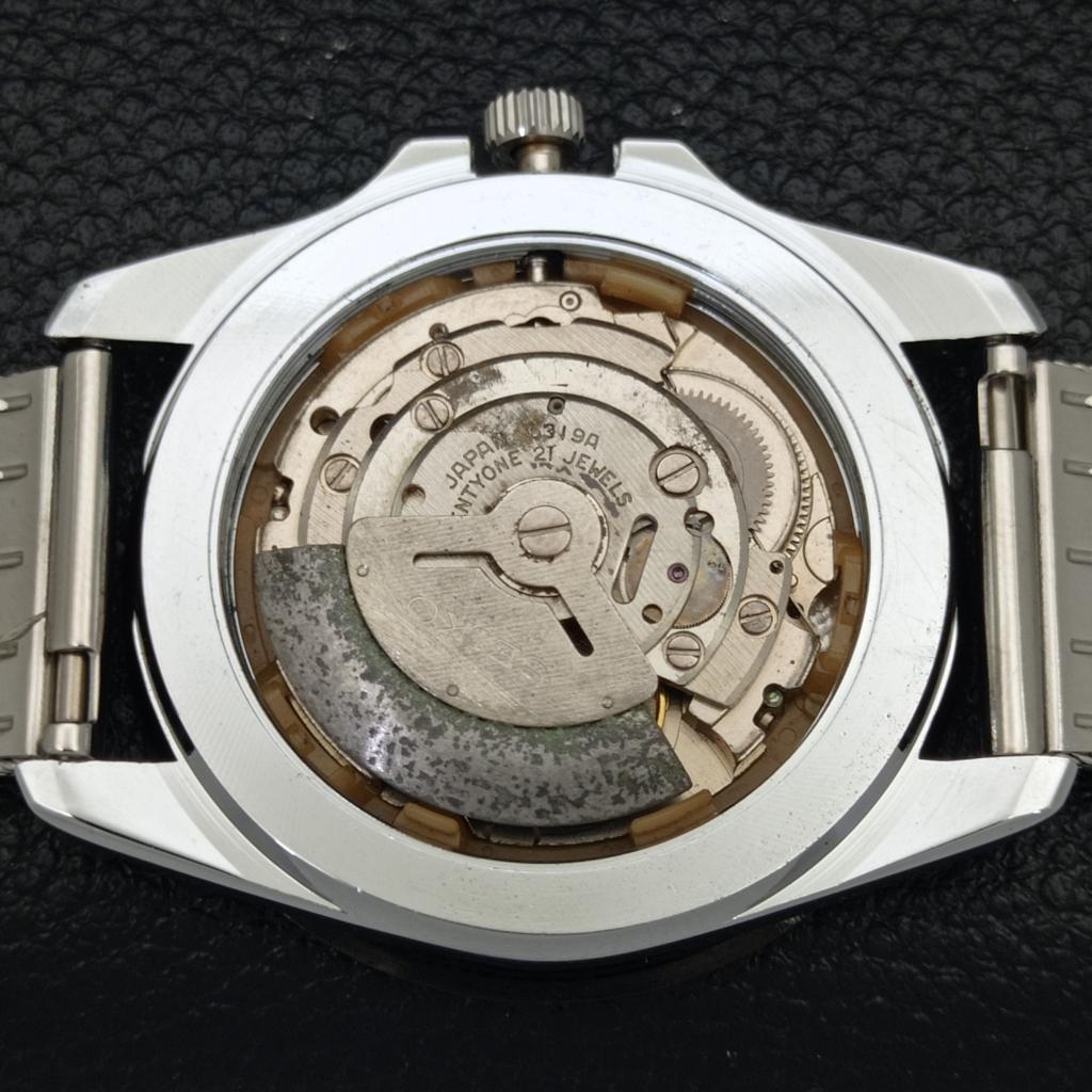 REFURBISHED VINTAGE SEIKO 5 AUTOMATIC JAPAN MENS SILVER DIAL WATCH a433942-2