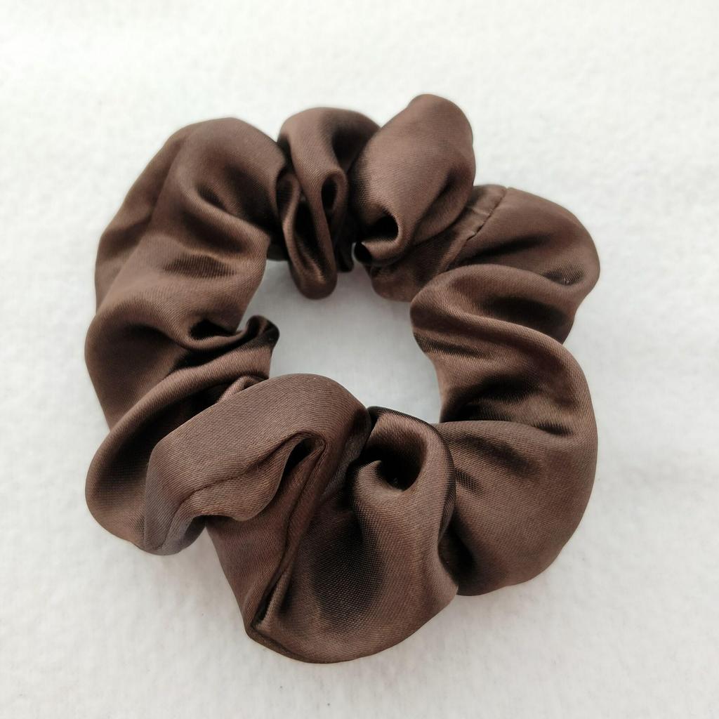 Satin Silk Hair Tie: High-End Women's Rubber Band for Elegant Buns