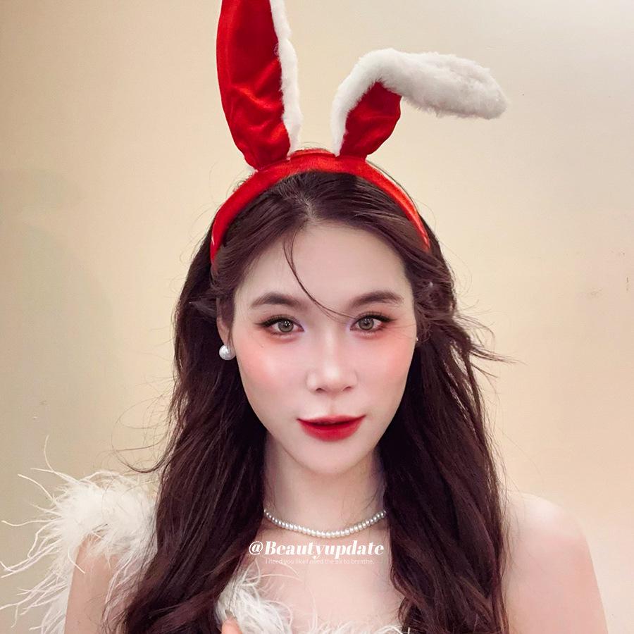 Vánoční vločkovaná čelenka s králičími ušima: Slavnostní a všestranný vlasový doplněk pro ženy