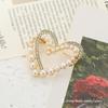 Elegant Pearl Heart Brooch: Autumn/Winter Korean Style