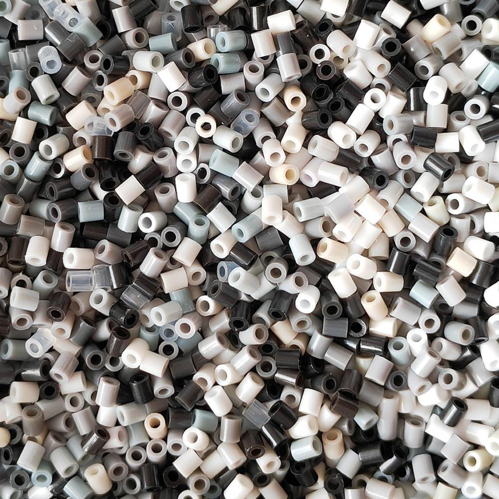 2.6mm Mini Beads Mix Color 5000pcs OPP Bag Packing Iron Beads for kid Hama Beads diy Puzzles Beads Handmade gift toy
