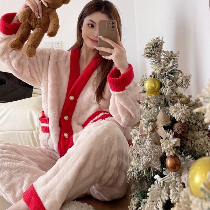 

OEING Women s Oolong Peach Embroidered Strawberry Flannel Pajama Set L-XL
