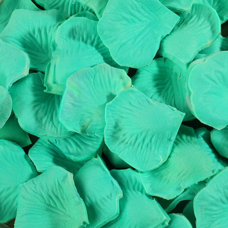 Non-Woven Artificial Rose Petals for Wedding Decorations and Hand-Thrown Arrangements