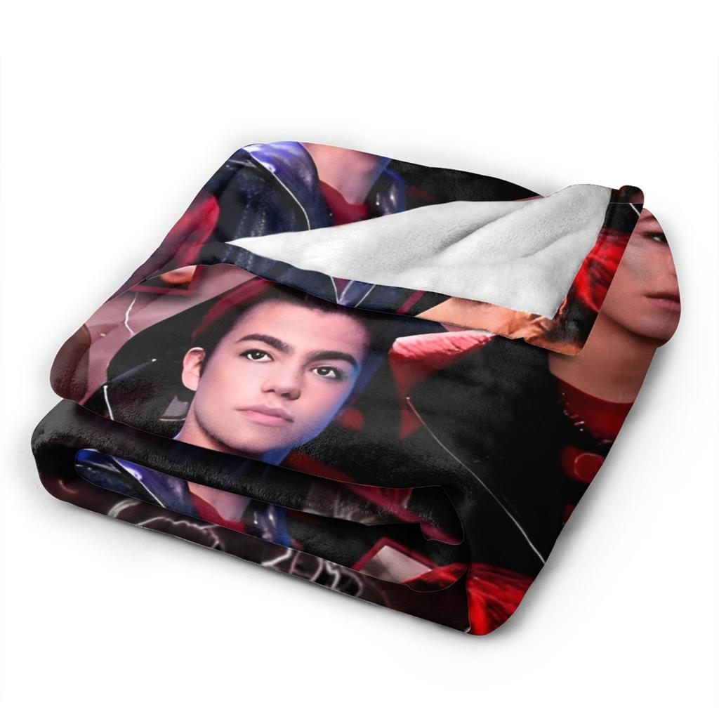 Zombies 4 Dawn of the Vampires Blanket Victor Bootleg Flannel Throw Blanket Bed Decoration Lightweight Multifunction Rug Piece