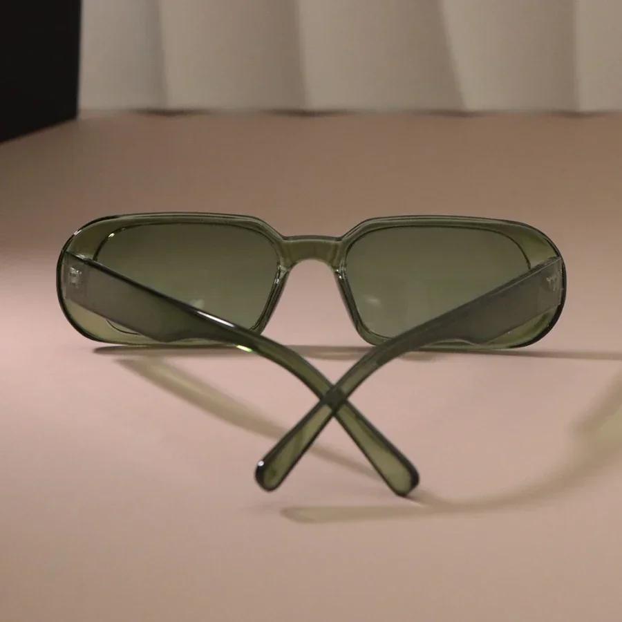 Oval Retro Sunglasses Women Men Designer Fashion Personality Vintage Sun Glasses Female Male Punk Mirror Travel