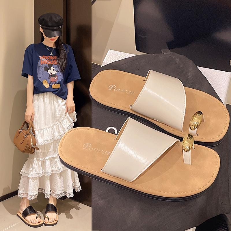 Fashion Female Shoes Ladies' Slippers Rubber Flip Flops Summer Clogs Woman Rivet 2025 Hawaiian Silver Beach Flat Slides Women's Shoes Si