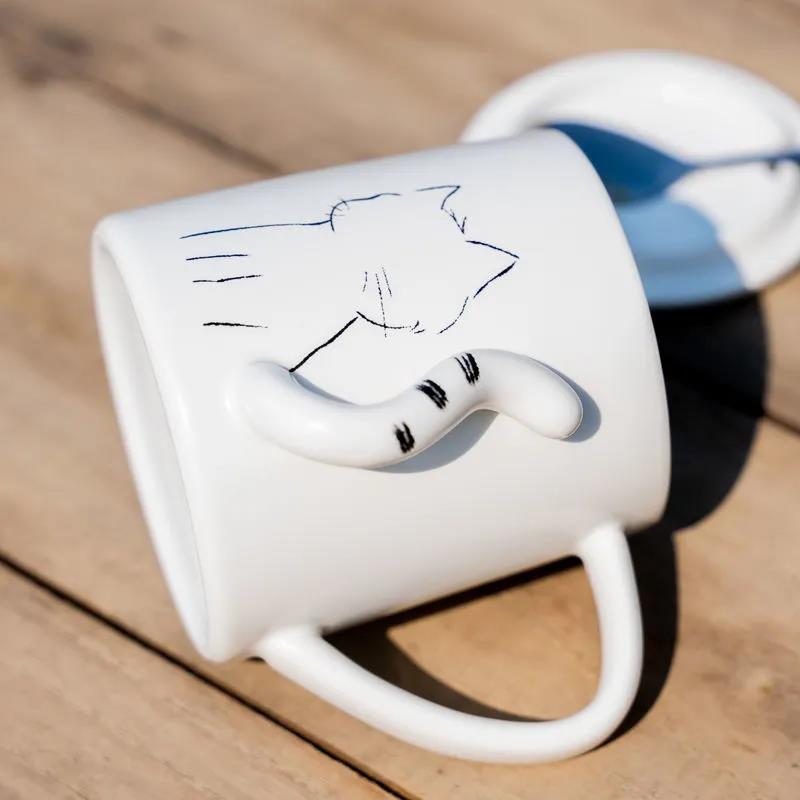 Hrnky Žena Lžíce Šálek na kávu Keramický styl pro pár Jednoduchý šálek na pití pro domácnost Snídaně Mléko Hrnek na čaj