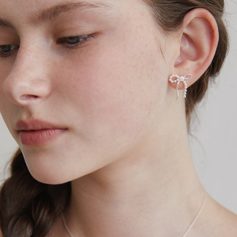 TATIANA (925 Silver) Present Pearl Rose Earrings EC3102