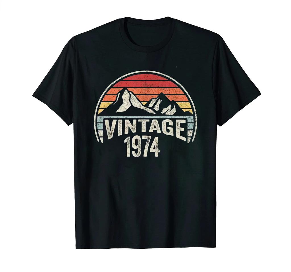 Classic Vintage Born in 1974 Retro 70s Style Birthday Year Tshirt Men Women Unisex T Shirt Streetwear Comfort Summer Cotton Tee