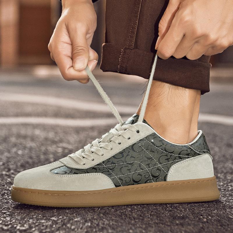 Men's comfortable leather breathable sports board shoes casual flat versatile lace-up white shoes round head board shoes