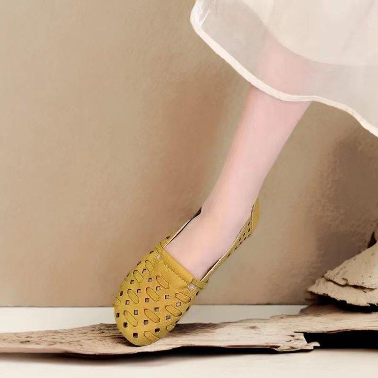 

Summer hollow hole shoes soft sole one pedal casual breathable shoes flat single shoes women 35 жовтий