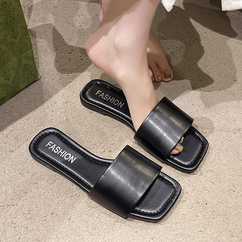 Slippers Women's Summer Outer Wear New Fashionable Versatile Flat Bottom Non-slip One-word Drag with Skirt Cool Slippers