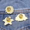 Decorative Brooch Enamel Flower Design Zinc Alloy Brooch Pin Clothing Bags Suit Lapel Badge Versatile