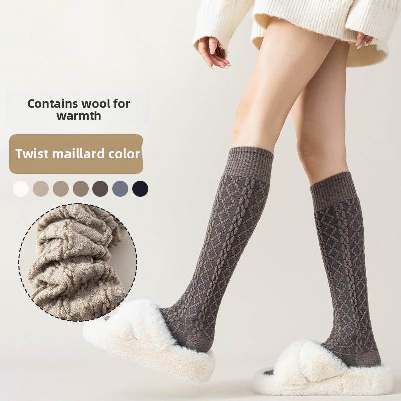 Female Autumn and Winter Retro All Match Pure Color Twist Calf Pile Socks