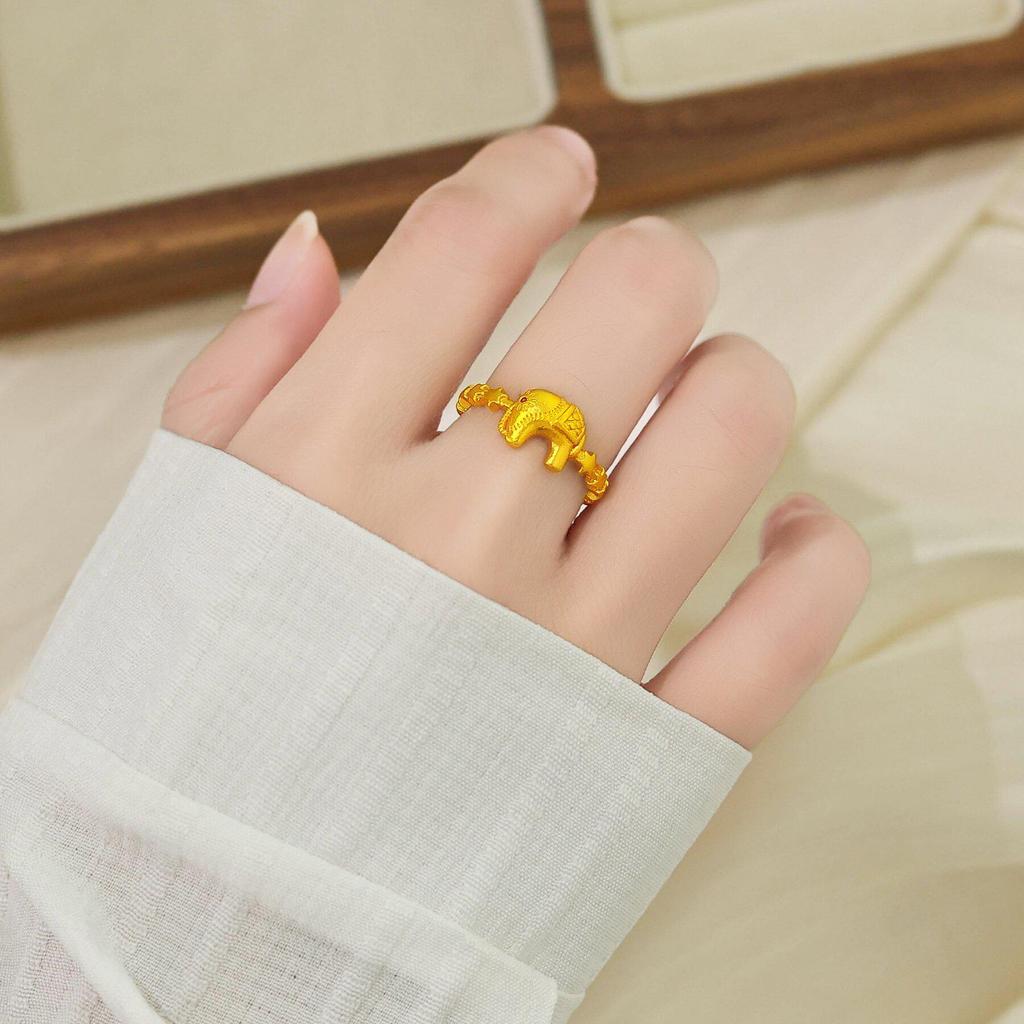 Little Elephant Star Ring: Women's Retro Design, Luxurious & Versatile Gift for Best Friends