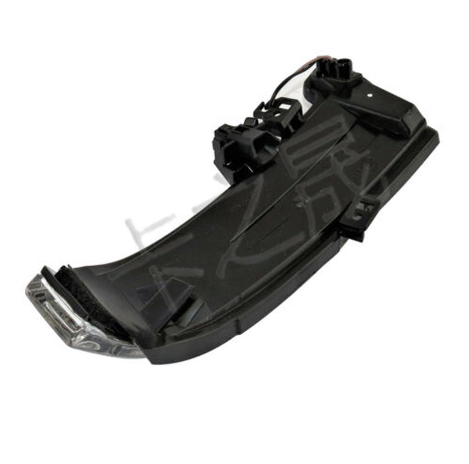 Mercedes-Benz GLA Rearview Mirror Turn Signal Light, Part Numbers 1569069300/1569069400