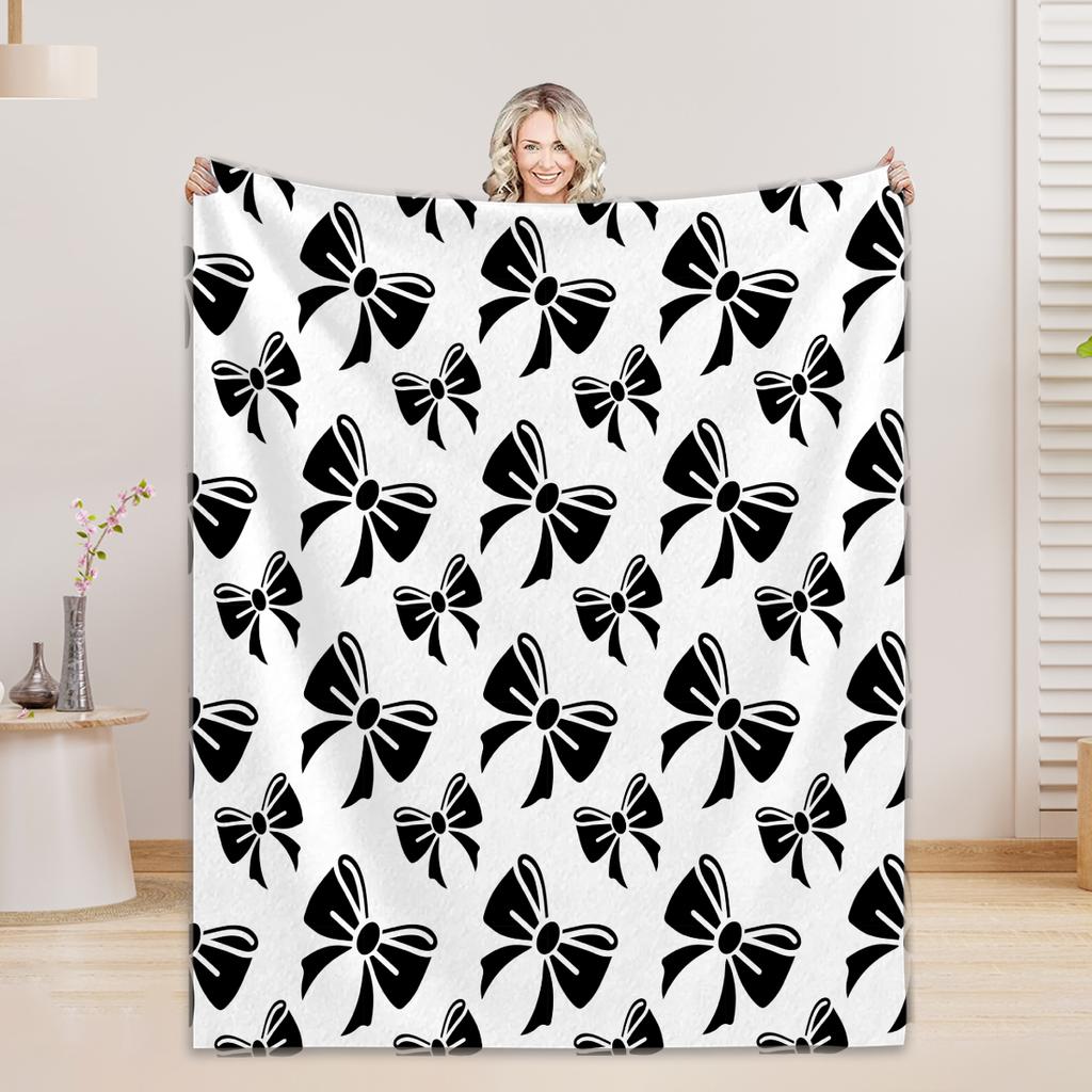 Personalized Blanket For Boys Girls - 4 Sizes And 30 Plus Colors Custom Bow Blanket Gifts for Relatives And Friends