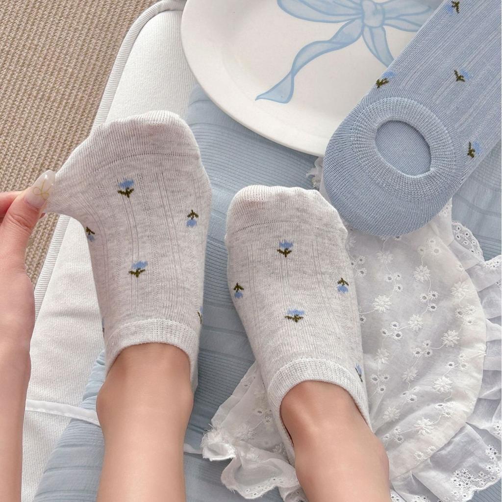 Boneless Floral Women's Socks with Invisible Shallow Opening Boat-shaped Design. Summer Lightweight Style. Anti-slip and Non-slippery. Breathable.