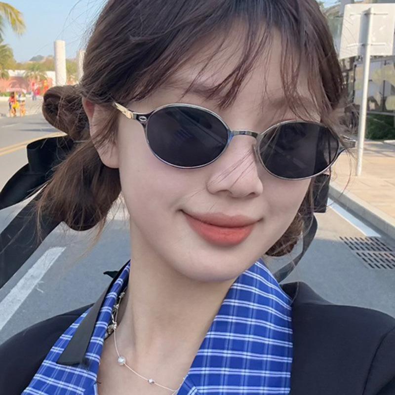 Ladies Sunglasses, Vintage Metal Oval Sunglasses