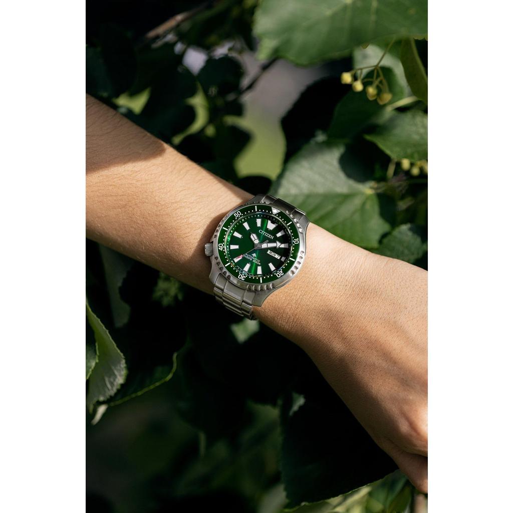 Citizen Automatic Stainless Steel Black Display Classic Men's Watch, Silver-Tone Bracelet, Dial, Three-Hand Day/Date (Model NH7531-50E), Silver,