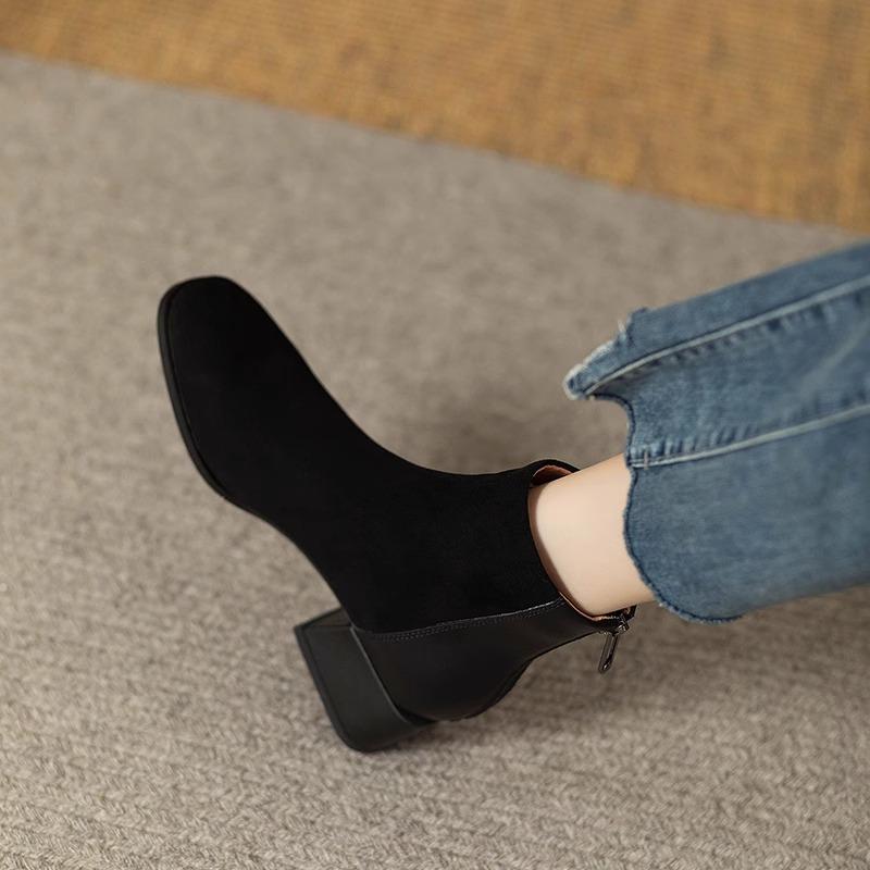 

Leather short boots women s 2026 autumn and winter new style thick heel ankle boots Chelsea boots 40