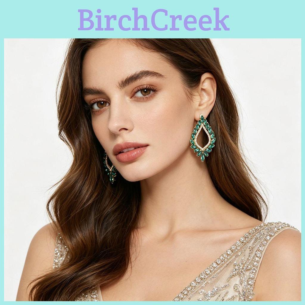 Elegant Geometric Alloy Dangle Earrings For Women With Vintage Style For Evening Wear