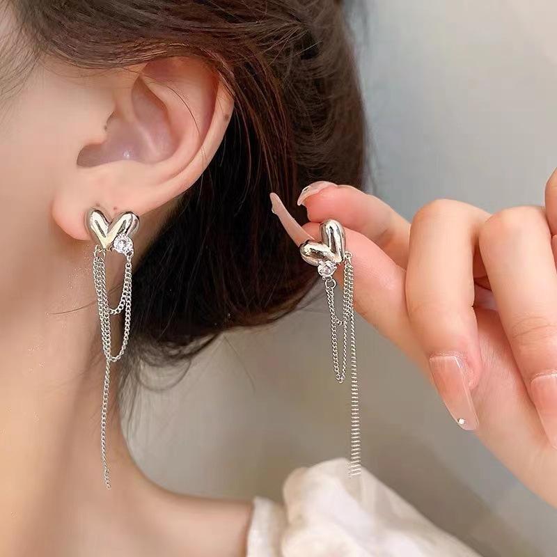 Silver Needle Elegant Diamond-encrusted Long Fringed Earrings Niche Temperament Versatile Earrings Simple Light Luxury High-end Earrings Women