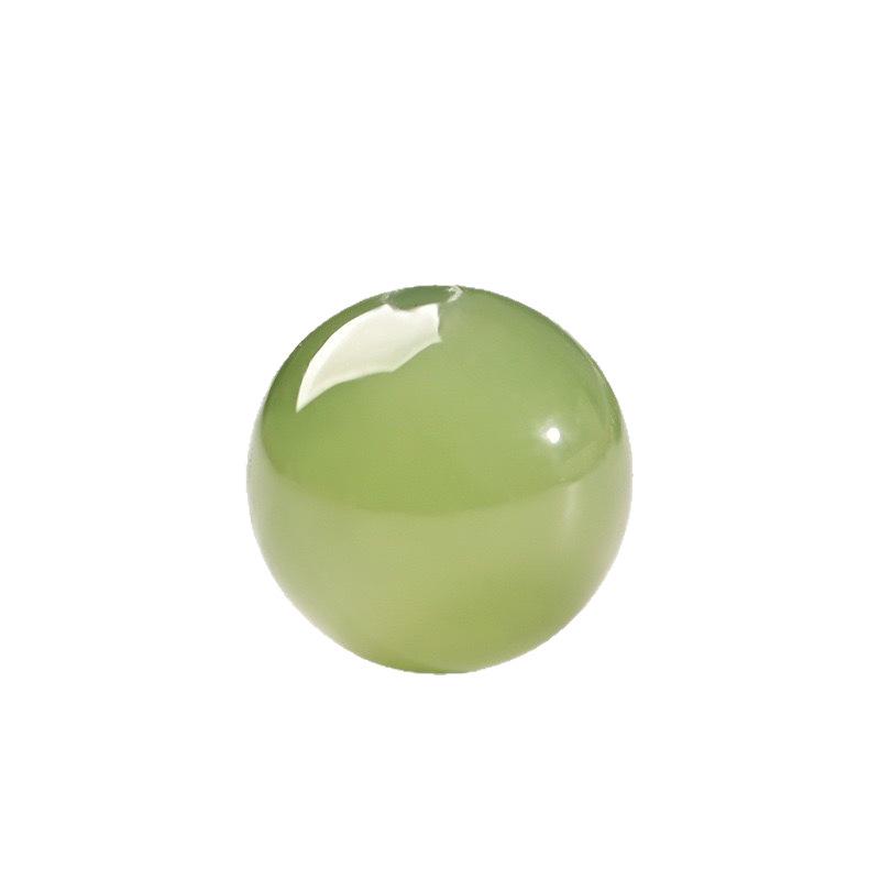 Hetian Jade Qinghai Clear Green Round Beads – High Ice Quality, No Impurities or Cracks.