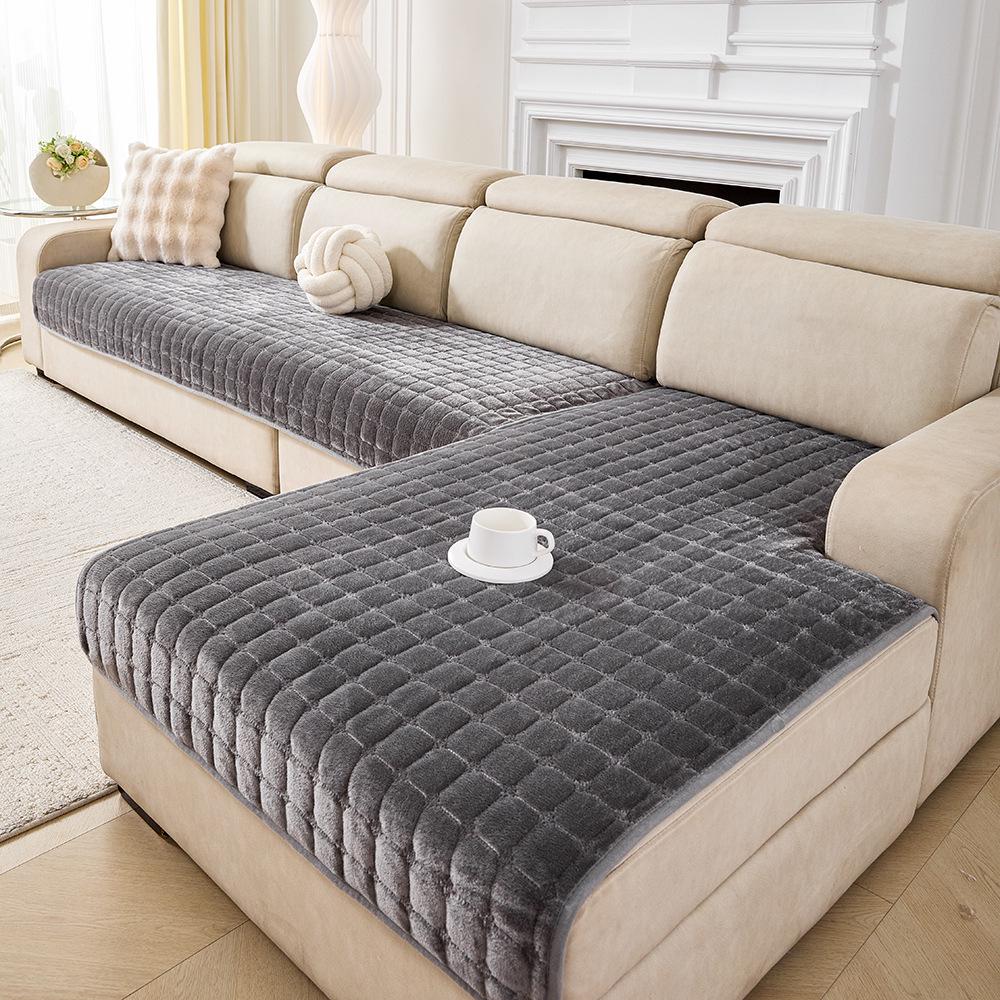 

Two-Piece Flannel Plush Sofa Cushion Set: Thickened, Anti-Slip, Modern Winter Cover. 90x160 + 90x210, one piece each чорний