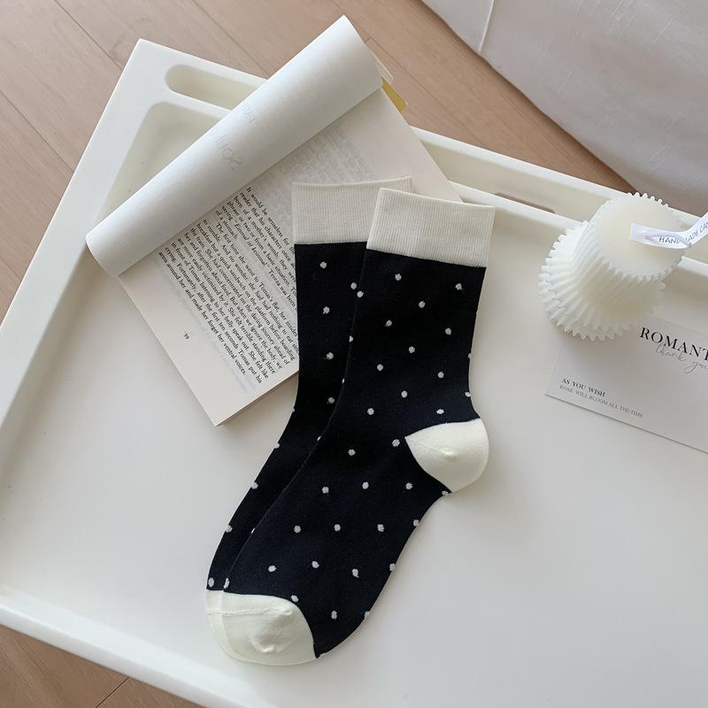 

5pair 25 Spring And Summer Black And White Socks For Women, Small Fragrant Wind Polka Dots, Medium Tube Stacking Socks Jk Japanese College Wind Cotton One size fits all