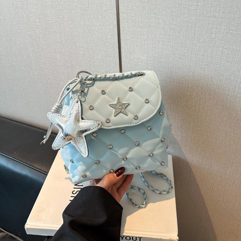 High-value diamond chain underarm bag women's summer new fashion and leisure niche shoulder bucket bag