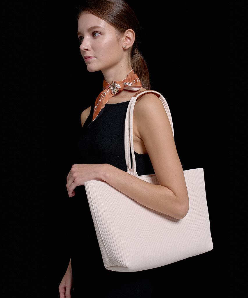 Dal Daily Knit Shopper Bag Ivory L